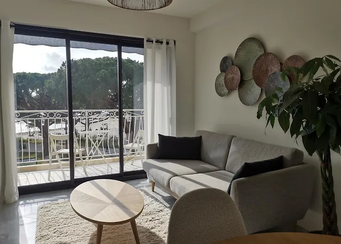 Apartment Roc Azur
